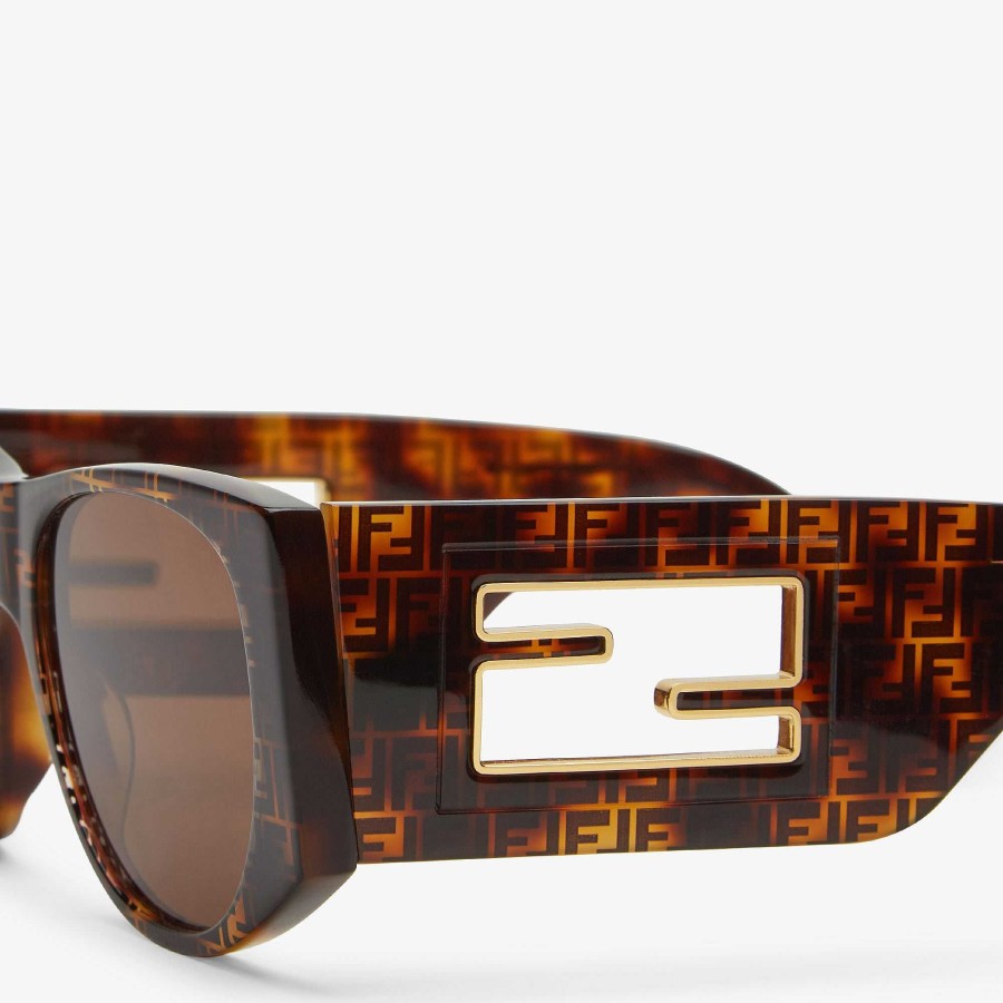 Women Fendi Sunglasses | Baguette Black