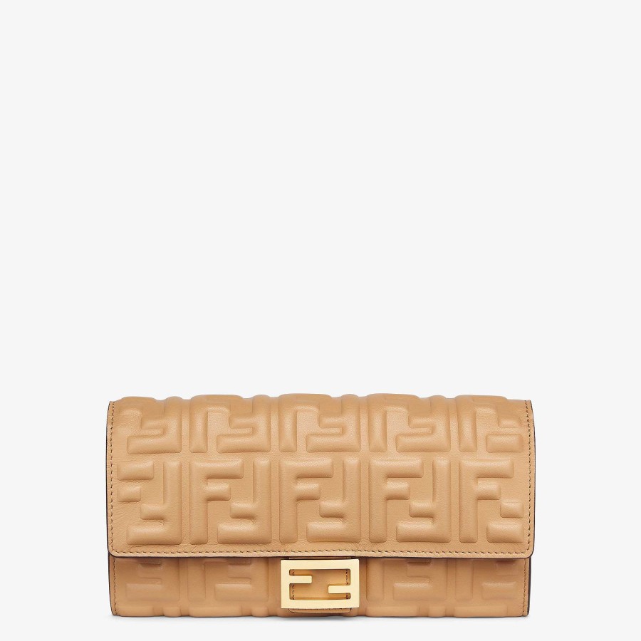 Women Fendi Wallets | Baguette Continental Beige