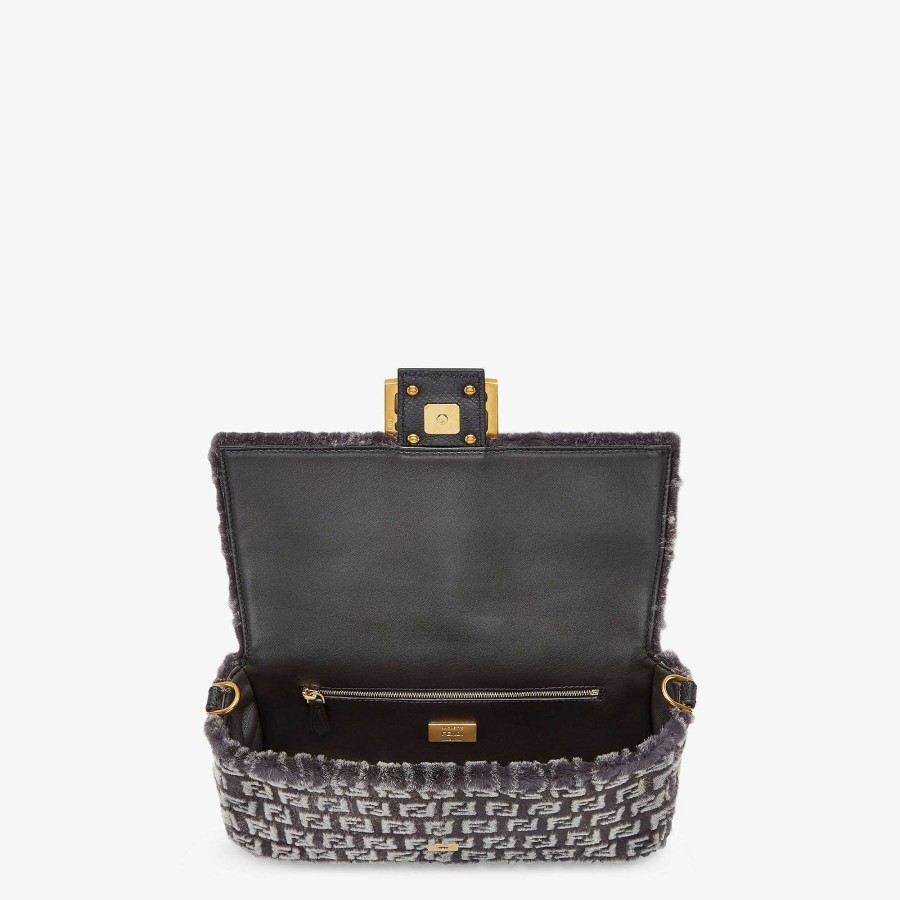 Women Fendi Exotic Bags | Baguette Gray